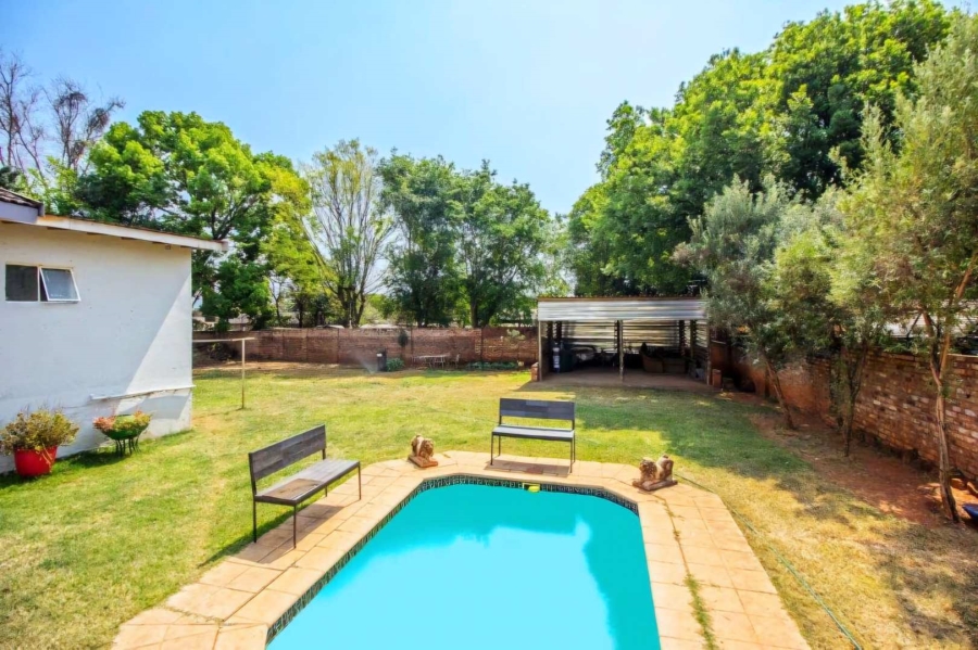 4 Bedroom Property for Sale in Meyerspark Gauteng
