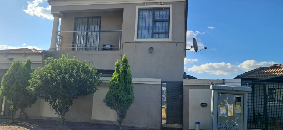 3 Bedroom Property for Sale in Buhle Park Gauteng
