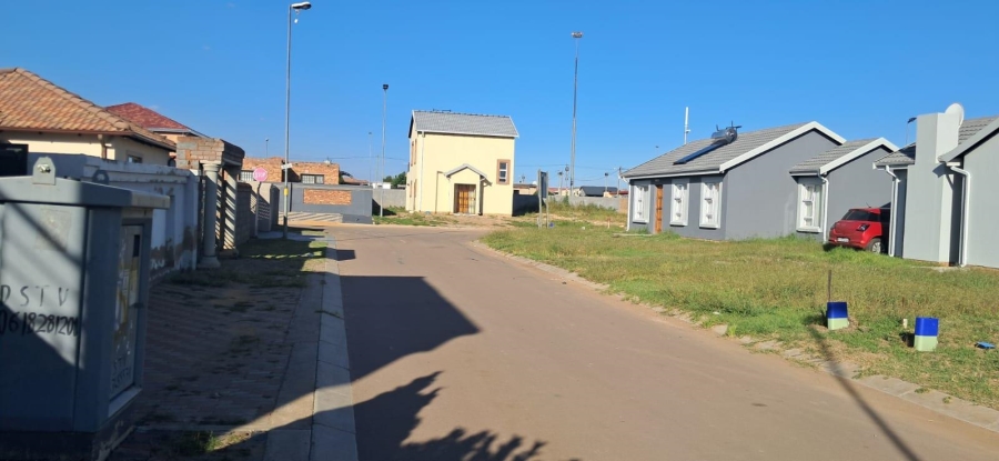3 Bedroom Property for Sale in Buhle Park Gauteng