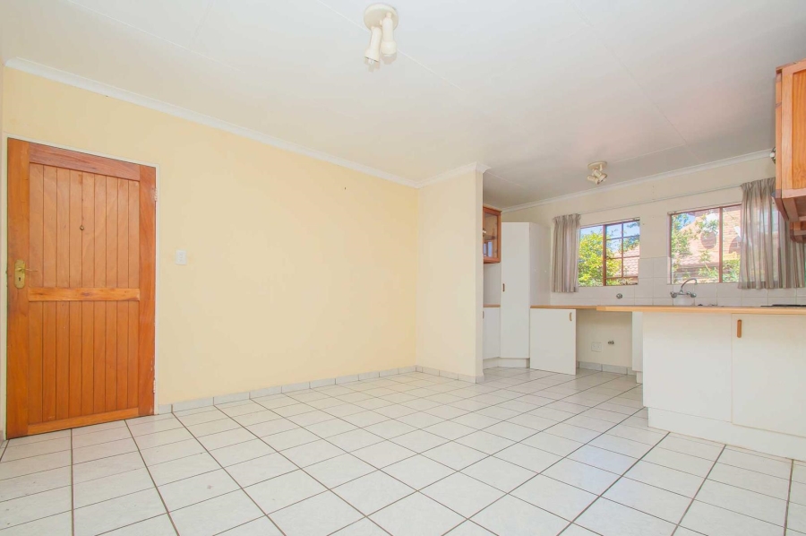 2 Bedroom Property for Sale in Weltevreden Park Gauteng