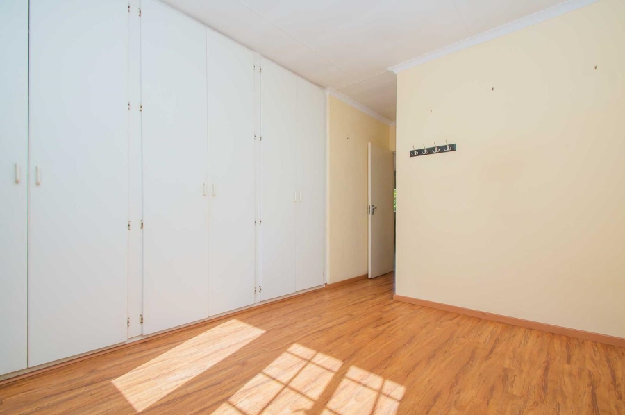 2 Bedroom Property for Sale in Weltevreden Park Gauteng