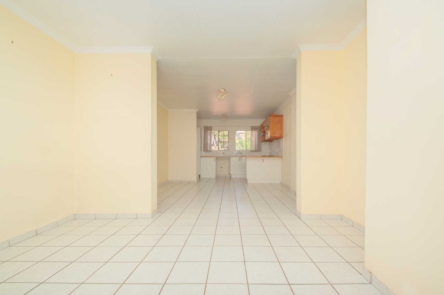 2 Bedroom Property for Sale in Weltevreden Park Gauteng