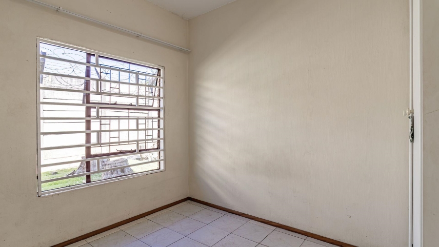 To Let 2 Bedroom Property for Rent in Blackheath Gauteng