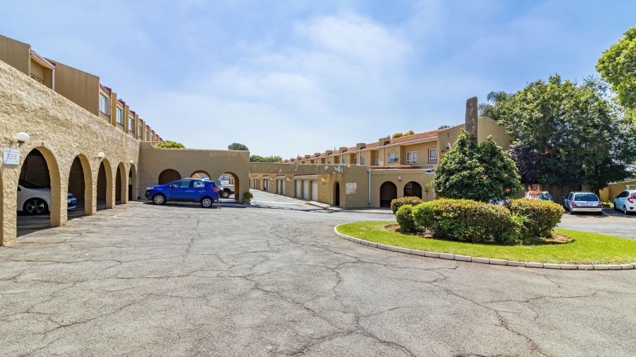 To Let 2 Bedroom Property for Rent in Blackheath Gauteng