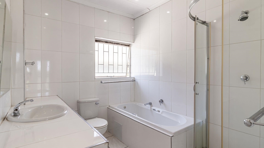 To Let 2 Bedroom Property for Rent in Blackheath Gauteng