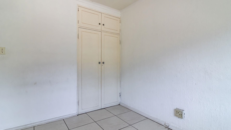 To Let 2 Bedroom Property for Rent in Blackheath Gauteng