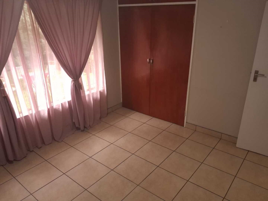 4 Bedroom Property for Sale in Silverton Gauteng