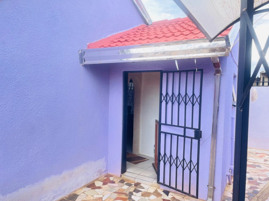 3 Bedroom Property for Sale in Orange Farm Gauteng