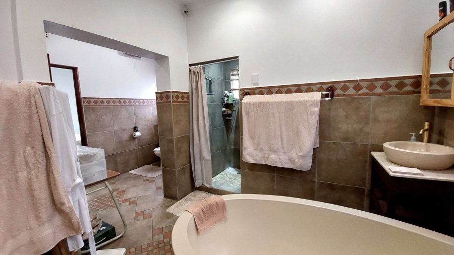 4 Bedroom Property for Sale in Brackenhurst Gauteng