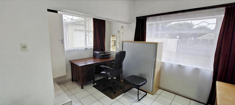 4 Bedroom Property for Sale in Brackenhurst Gauteng