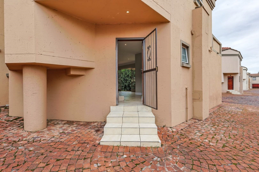 3 Bedroom Property for Sale in Equestria Gauteng