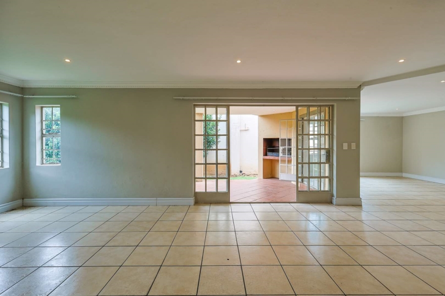 3 Bedroom Property for Sale in Equestria Gauteng