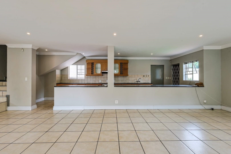 3 Bedroom Property for Sale in Equestria Gauteng