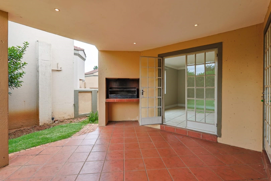 3 Bedroom Property for Sale in Equestria Gauteng