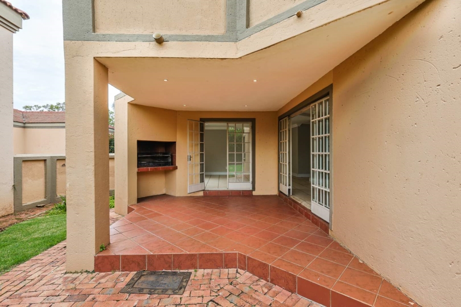3 Bedroom Property for Sale in Equestria Gauteng