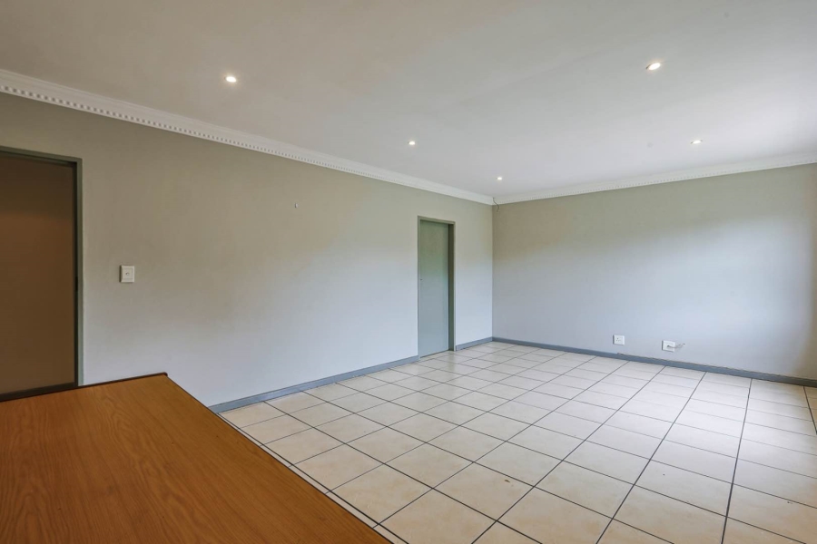 3 Bedroom Property for Sale in Equestria Gauteng