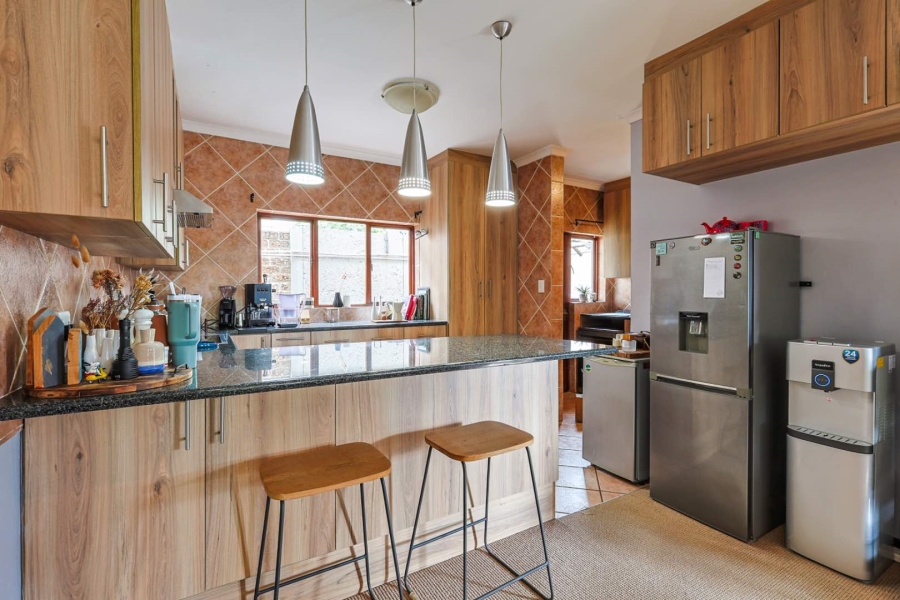 2 Bedroom Property for Sale in Silver Lakes Golf Estate Gauteng