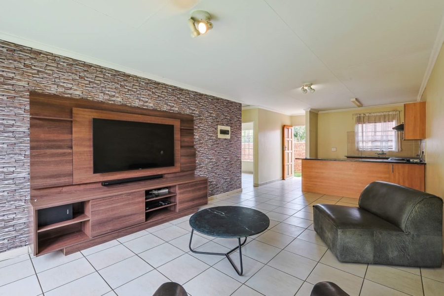 2 Bedroom Property for Sale in Equestria Gauteng