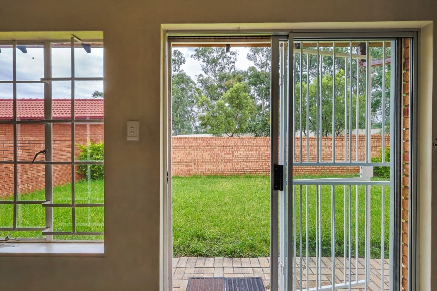 2 Bedroom Property for Sale in Equestria Gauteng