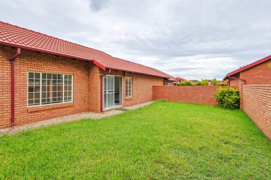 2 Bedroom Property for Sale in Equestria Gauteng