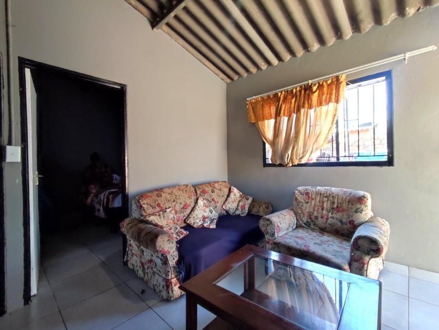 6 Bedroom Property for Sale in Cosmo City Gauteng