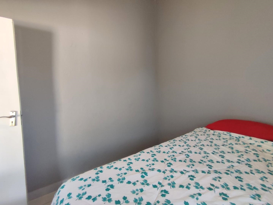 6 Bedroom Property for Sale in Cosmo City Gauteng