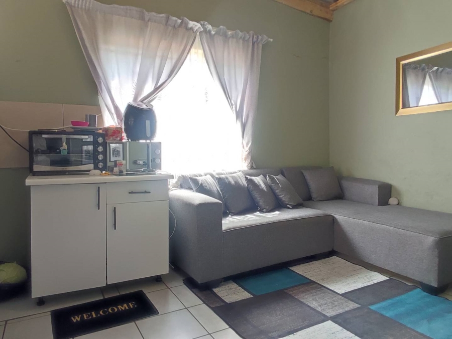 6 Bedroom Property for Sale in Cosmo City Gauteng