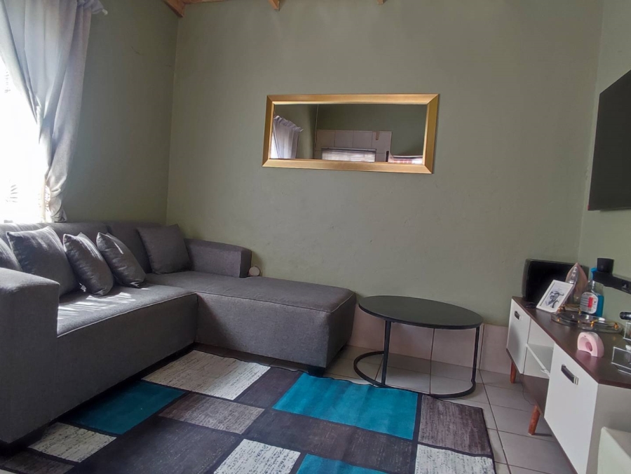 6 Bedroom Property for Sale in Cosmo City Gauteng