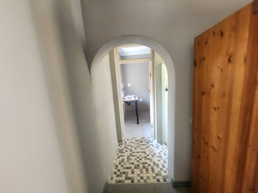 To Let 1 Bedroom Property for Rent in Discovery Gauteng