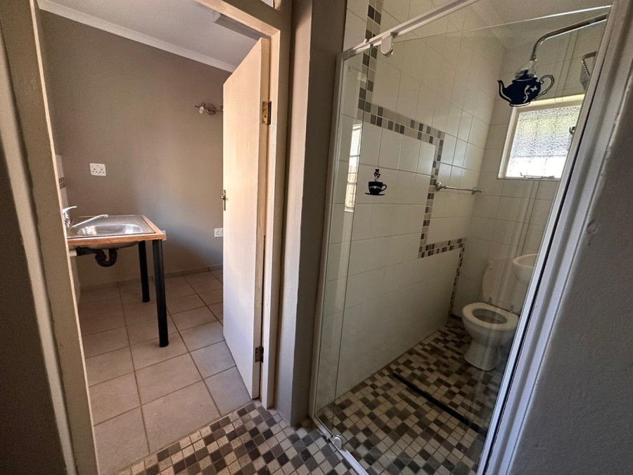 To Let 1 Bedroom Property for Rent in Discovery Gauteng