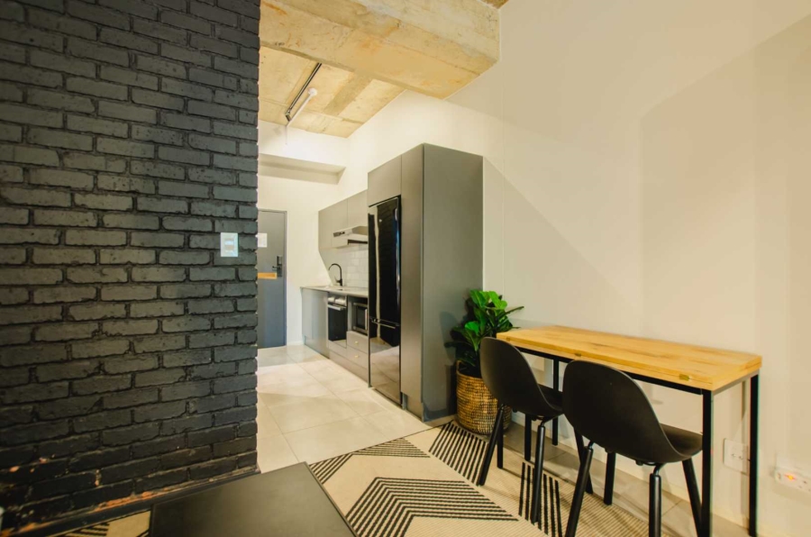 1 Bedroom Property for Sale in Sandown Gauteng