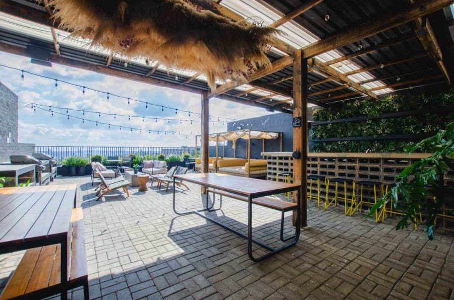 1 Bedroom Property for Sale in Sandown Gauteng