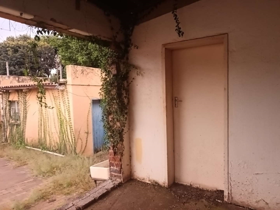 0 Bedroom Property for Sale in Westdene Gauteng