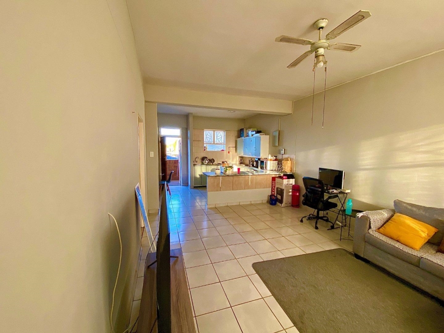 2 Bedroom Property for Sale in Gezina Gauteng