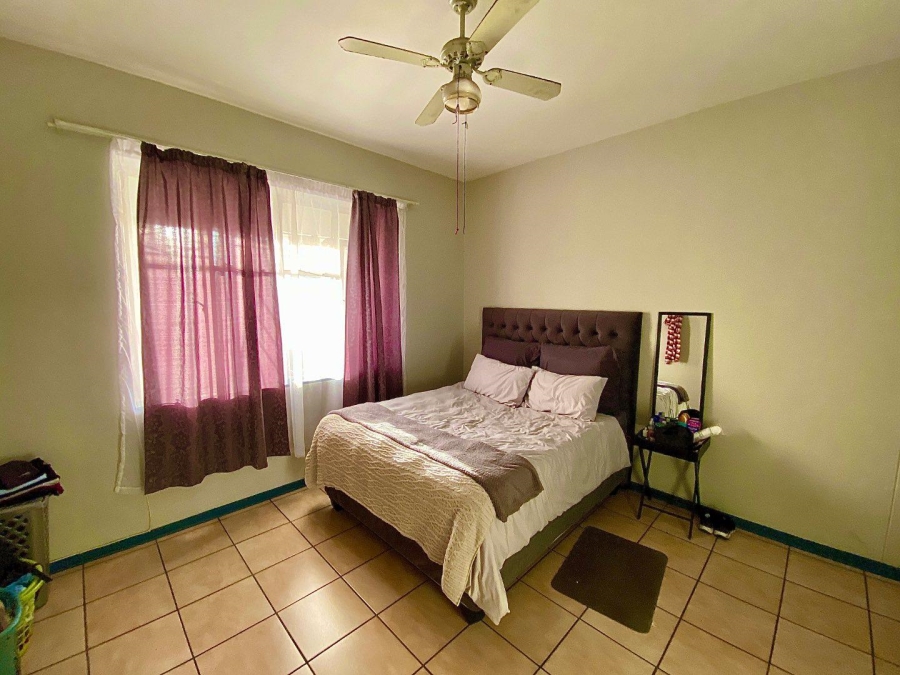 2 Bedroom Property for Sale in Gezina Gauteng