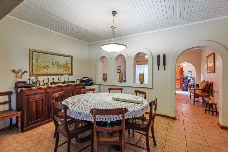 4 Bedroom Property for Sale in Faerie Glen Gauteng