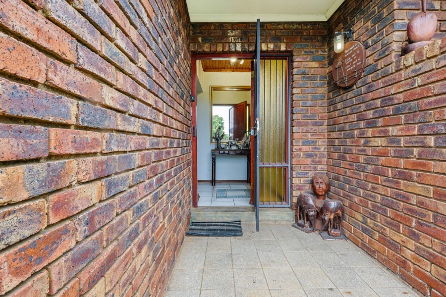 4 Bedroom Property for Sale in Silverton Gauteng