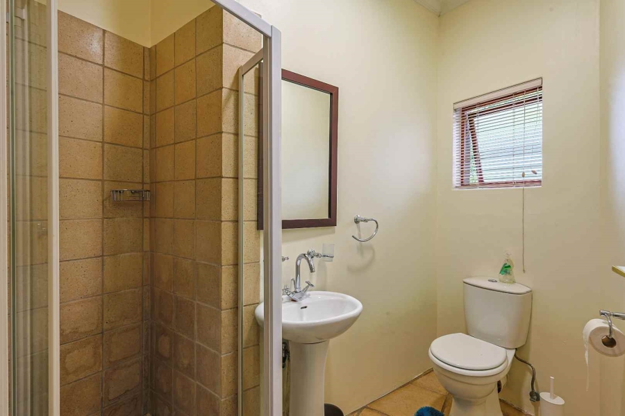 To Let 4 Bedroom Property for Rent in Woodhill Estate Gauteng