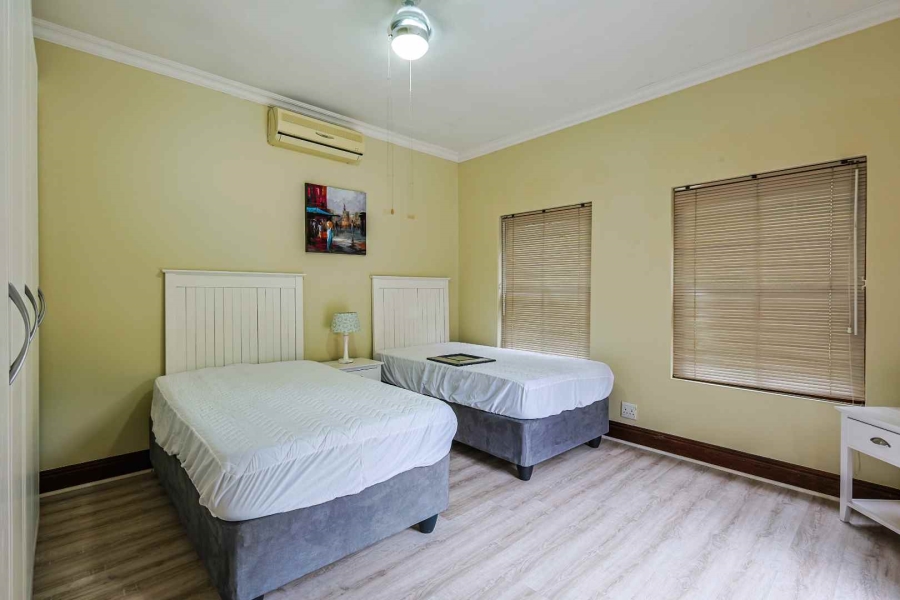 To Let 4 Bedroom Property for Rent in Woodhill Estate Gauteng