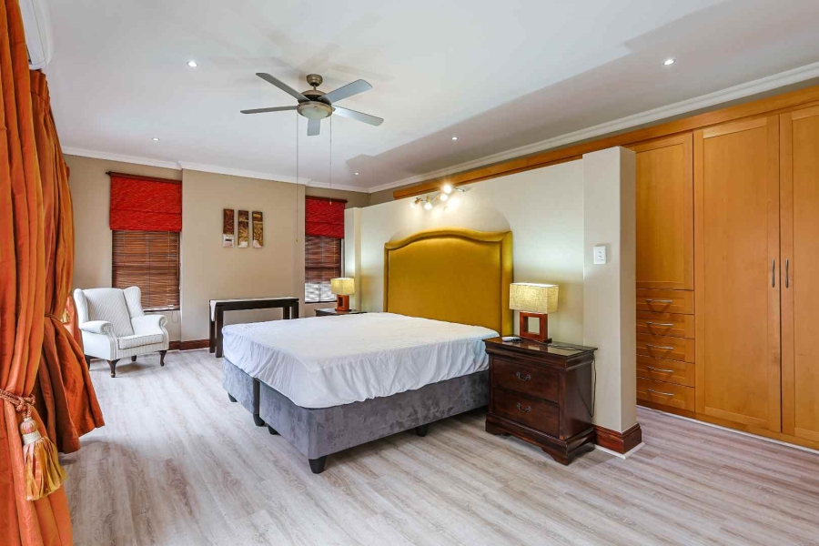 To Let 4 Bedroom Property for Rent in Woodhill Estate Gauteng