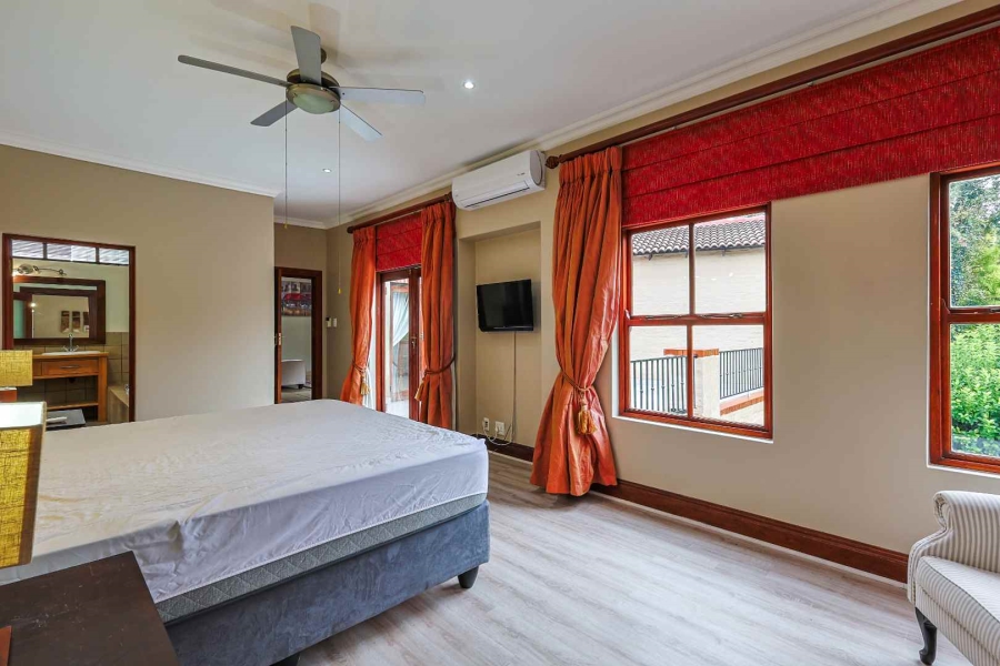 To Let 4 Bedroom Property for Rent in Woodhill Estate Gauteng