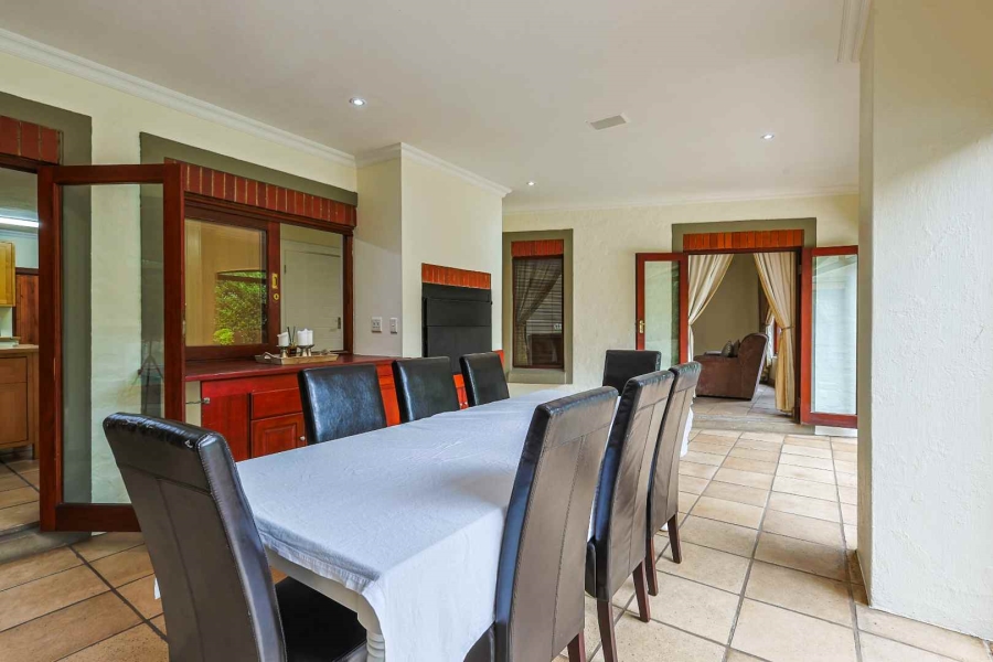 To Let 4 Bedroom Property for Rent in Woodhill Estate Gauteng