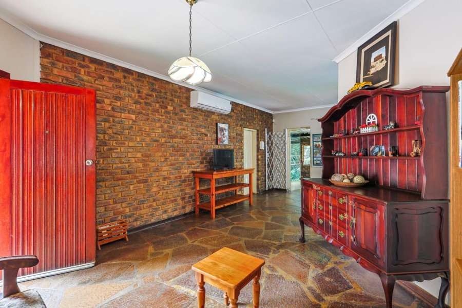 4 Bedroom Property for Sale in Silverton Ridge Gauteng