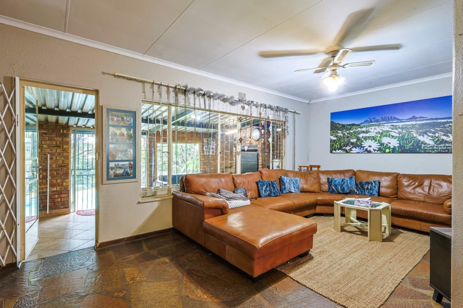 4 Bedroom Property for Sale in Silverton Ridge Gauteng