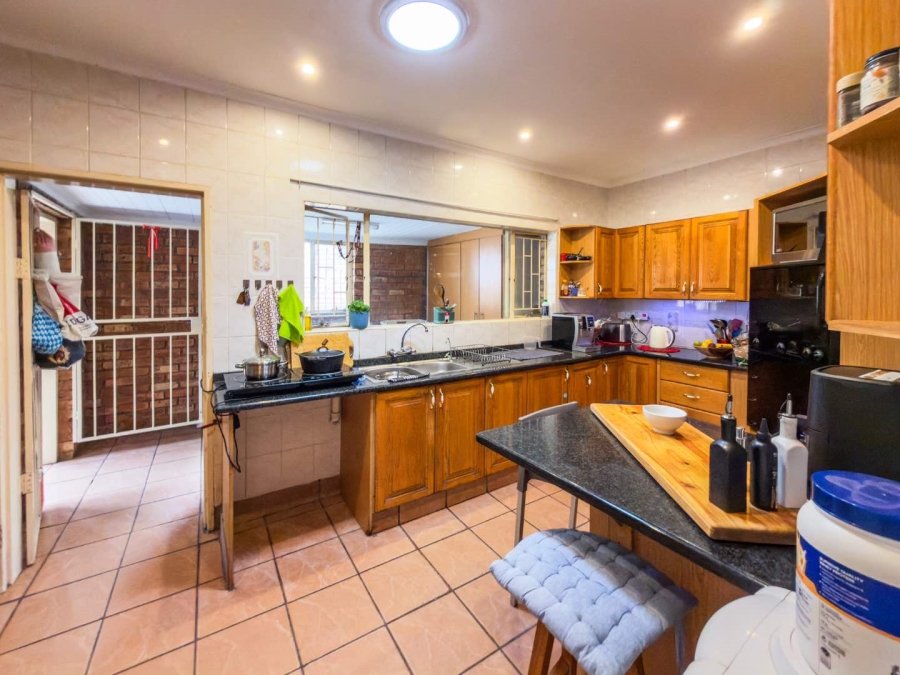 4 Bedroom Property for Sale in Silverton Ridge Gauteng