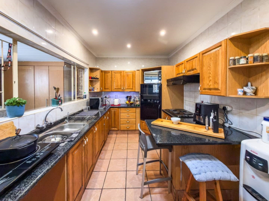 4 Bedroom Property for Sale in Silverton Ridge Gauteng