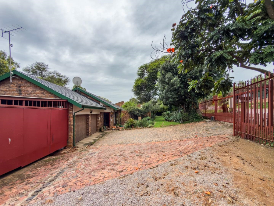 4 Bedroom Property for Sale in Silverton Ridge Gauteng