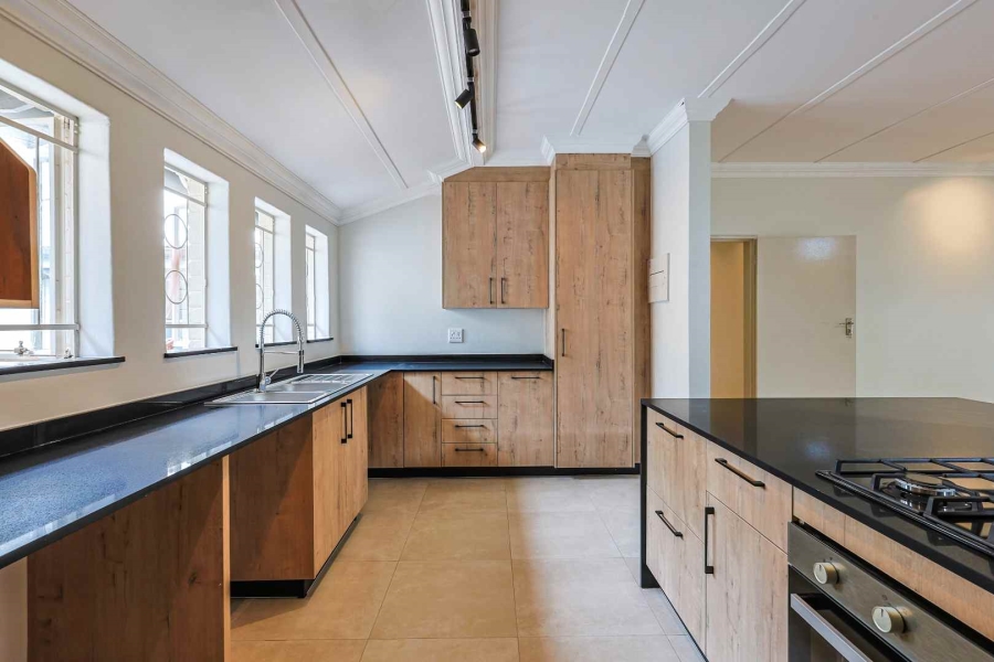 3 Bedroom Property for Sale in Nieuw Muckleneuk Gauteng