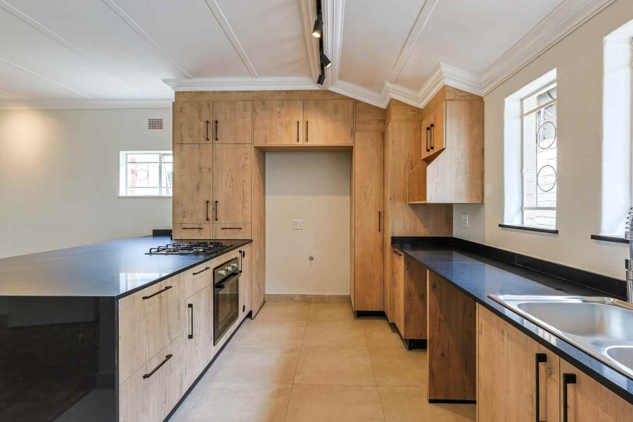 3 Bedroom Property for Sale in Nieuw Muckleneuk Gauteng