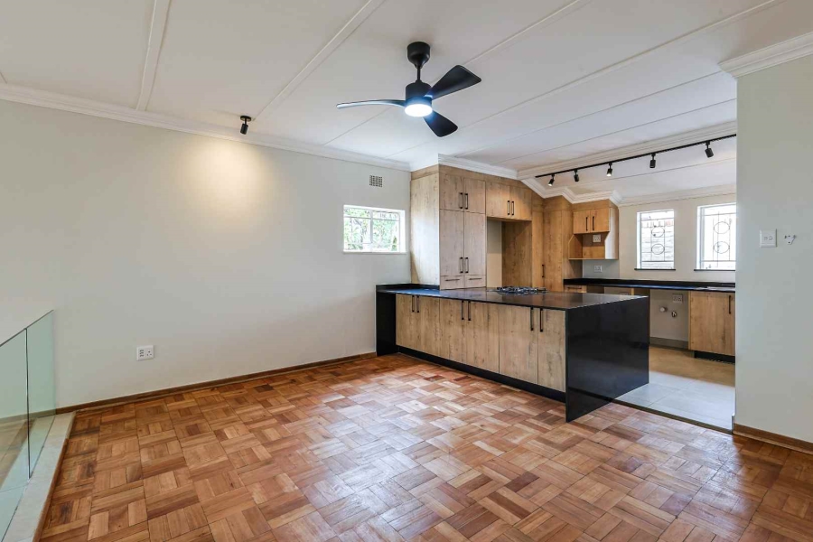 3 Bedroom Property for Sale in Nieuw Muckleneuk Gauteng